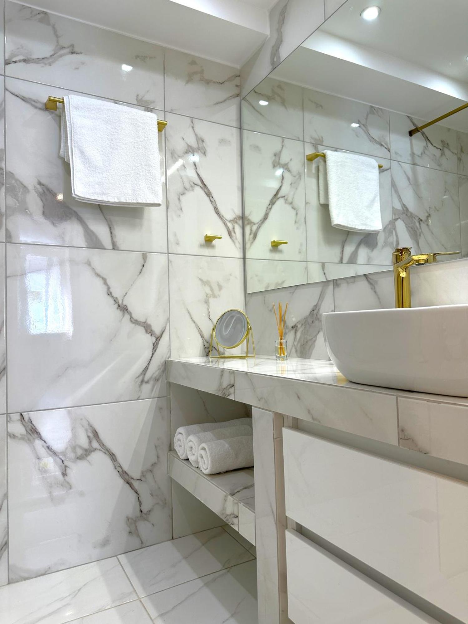 אתונה Queens Avenue Apartment מראה חיצוני תמונה